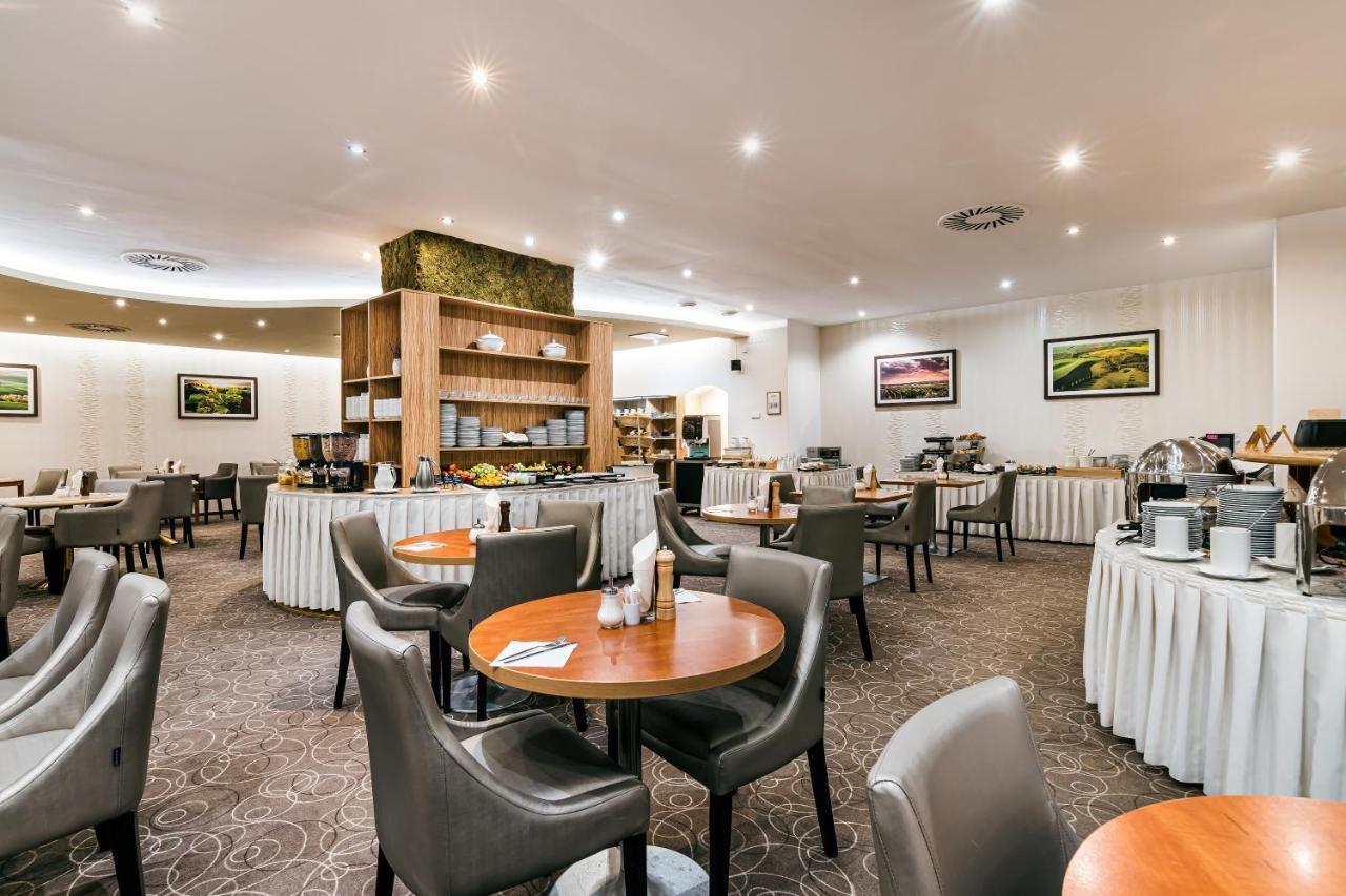 Cosmopolitan Bobycentrum - Czech Leading Hotels 브르노 외부 사진